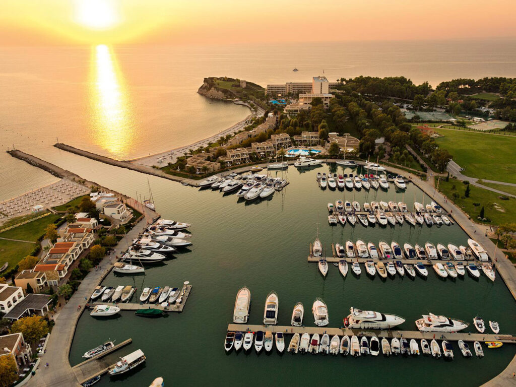Ξενοδοχείο 5* Sani Beach Hotel